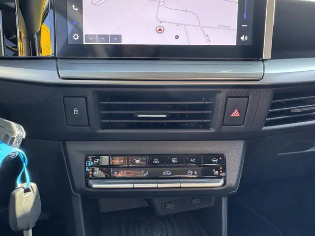 Opel Frontera 1.2 Turbo Hybrid GS 2025 Hybride Benzine 22