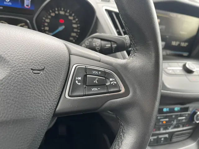 Ford C-MAX 1.0 Ecoboost Titanium 125pk 2015 Benzine 11