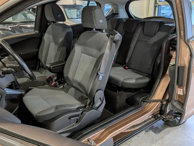 Ford B-MAX 1.0 EcoBoost Trend 2013 Benzine 8