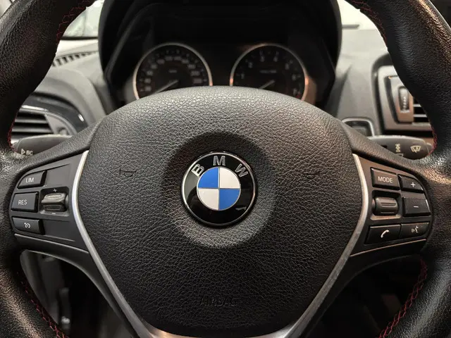 BMW 1 Serie 114i EDE Sport Edition 2014 Benzine 29