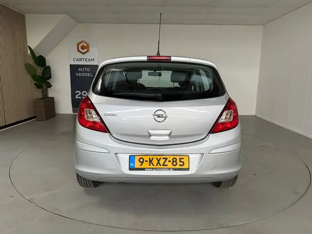 Opel Corsa 1.2-16V Cosmo Airco, LMV 2012 Benzine 11