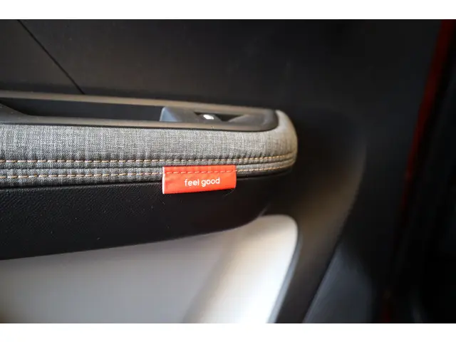 Citroën C3 Aircross Turbo 100 Plus 2025 Benzine 21