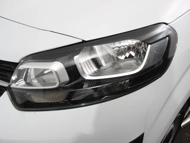 Opel Vivaro 2.0 CDTI L2H1 Edition 3-zits 2023 Diesel 25