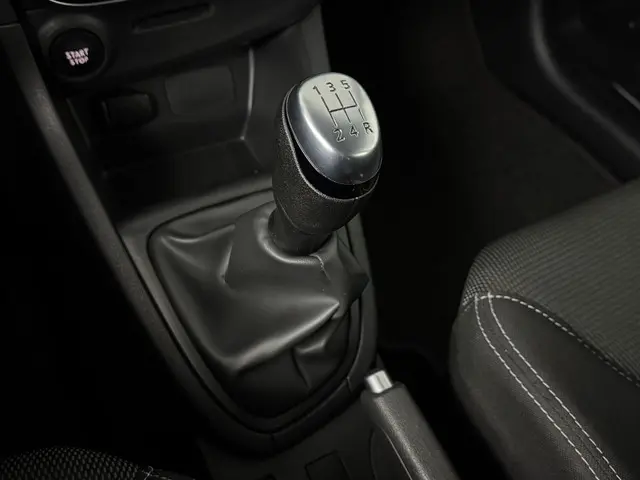 Renault Clio TCe 90 Life 2018 Benzine 22