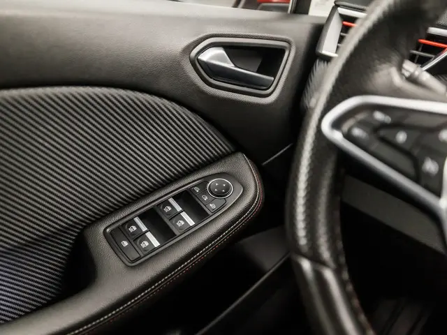 Renault Clio 1.0 TCe R.S. Line 2021 Benzine 22