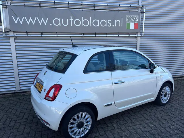 Fiat 500 1.2 Lounge 2017 Benzine 3