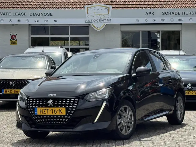 Peugeot 208 1.2 PureTech Blue Lease Allure 2020 Benzine 2