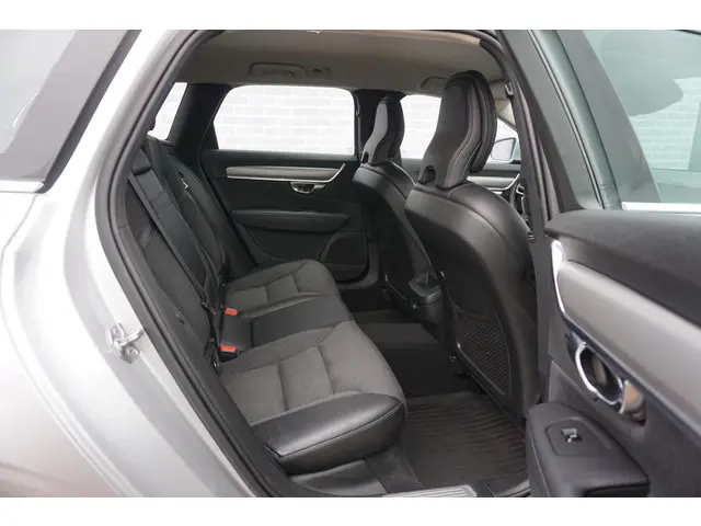 Volvo V90 2.0 T5 Momentum 2019 Benzine 6