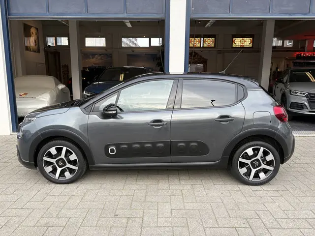 Citroën C3 1.2 PureTech S&S Shine 2017 Benzine 2