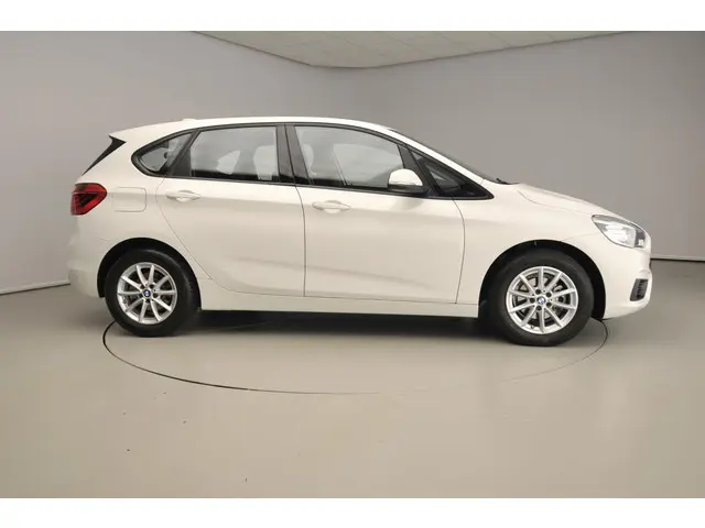 BMW 2 Serie Active Tourer 216i 2018 Benzine 5