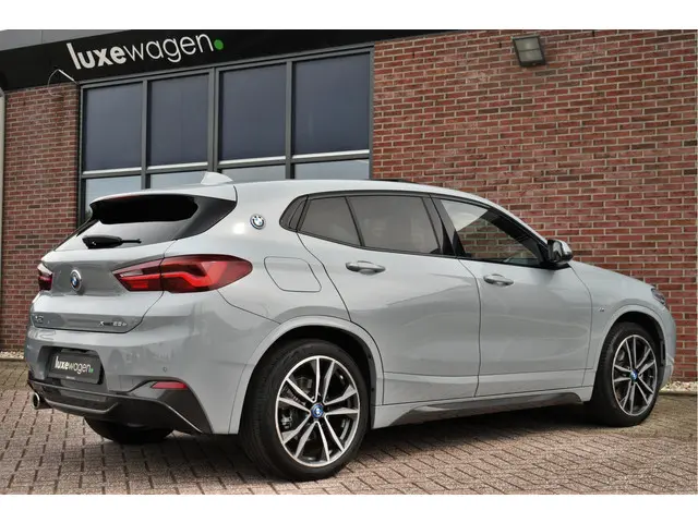 BMW X2 xDrive25e M-Sport 2023 Hybride Benzine 32