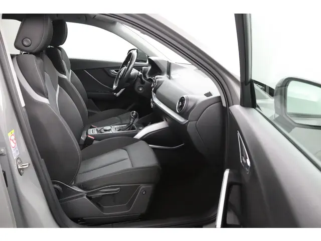 Audi Q2 1.0 TFSI Sport 2017 Benzine 21