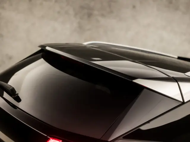 Peugeot 3008 1.2 PureTech GT Premium Sport 2020 Benzine 32