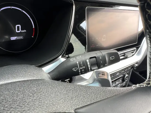 Kia e-Niro DynamicPlusLine 64 kWh 2021 Elektrisch 32