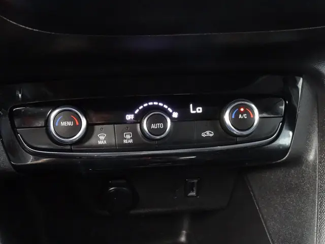 Opel Corsa 1.2 GS Line Automaat, Airco etc.. 2021 Benzine 18
