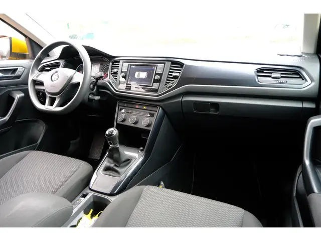 Volkswagen T-Roc 1.0 TSI Airco|LMV|PDC 2018 Benzine 5