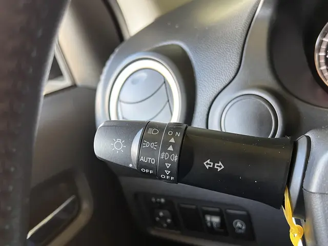 Mitsubishi Space Star 1.2 Life Edition 2018 Benzine 23