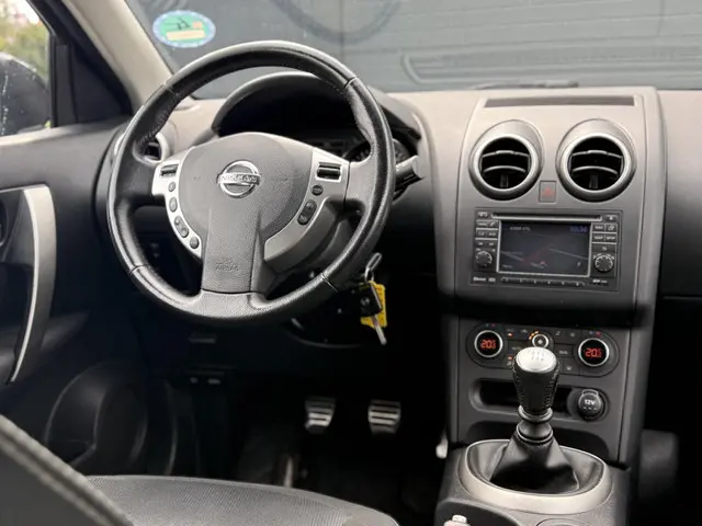 Nissan QASHQAI +2 2.0 Connect Edition 2013 Benzine 11
