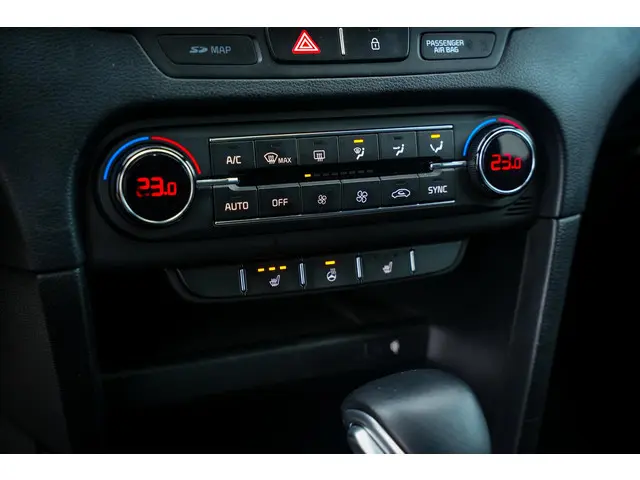 Kia Ceed 1.6 T-GDi GT 2019 Benzine 15