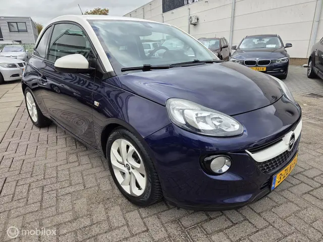 Opel ADAM 3
