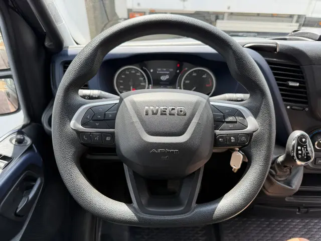 Iveco Daily 35S18 3.0 2020 Diesel 18