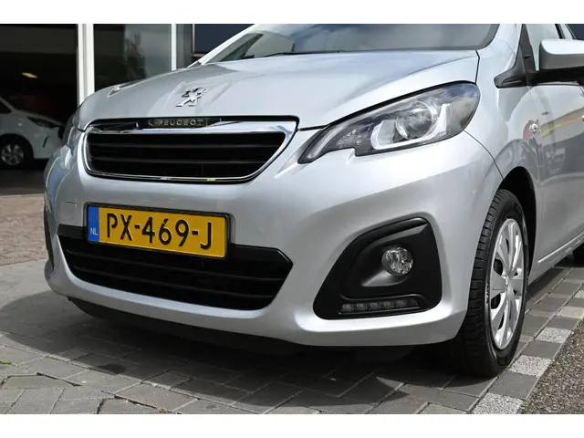Peugeot 108 1.0 e-VTi Active 2017 Benzine 4