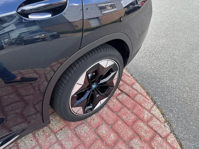 BMW iX3 High Executive 80 kWh 2021 Elektrisch 23