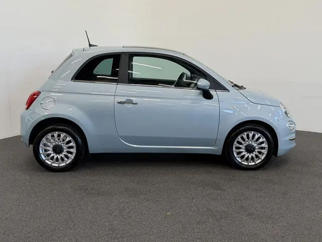 Fiat 500 1.0 Hybrid Dolcevita 2023 Benzine 10