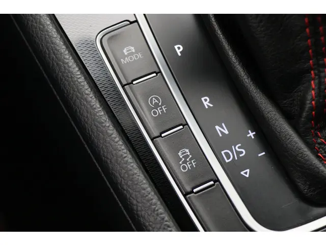 Volkswagen Golf 2.0 TSI GTI Performance 2014 Benzine 50