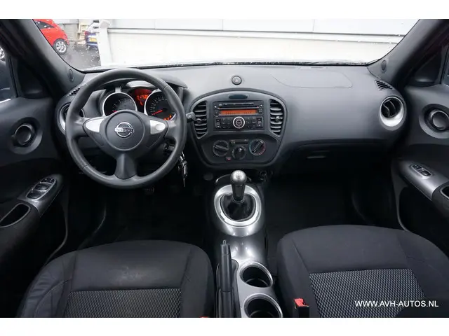 Nissan Juke 1.6 Visia 2017 Benzine 5