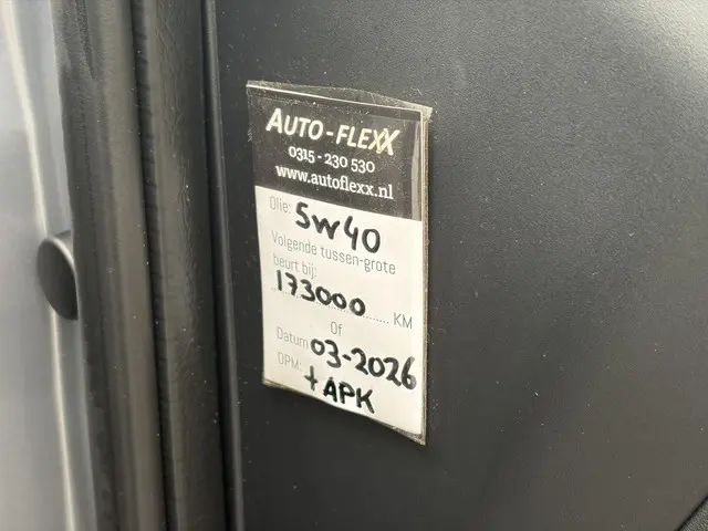 Nissan QASHQAI 1.6 Connect Edition 2013 Benzine 32