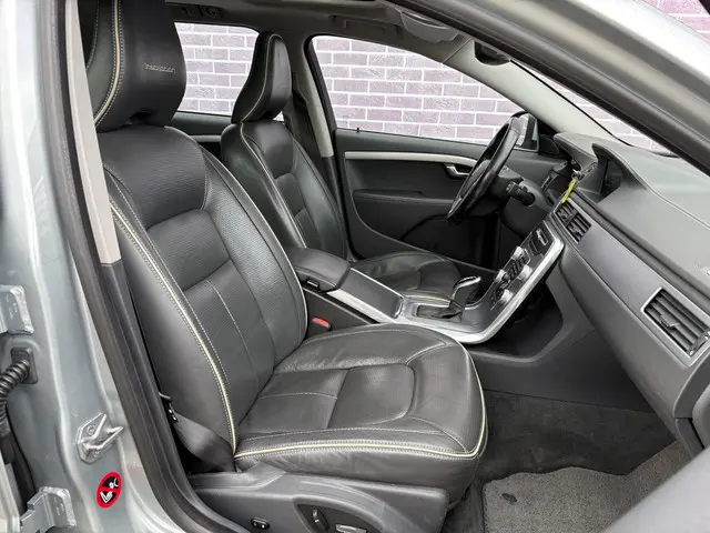 Volvo V70 2.0 T4 Inscription Edition 2015 Benzine 5