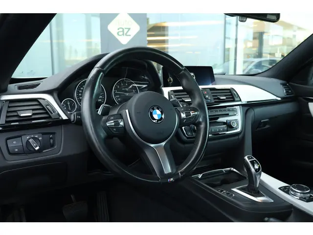 BMW 4 Serie Coupé 420i M Sport 2016 Benzine 15
