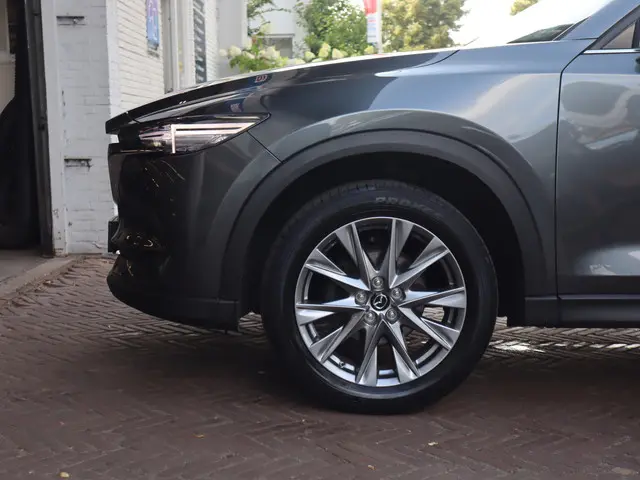 Mazda CX-5 2.0 SkyActiv-G 165 Luxury 2021 Benzine 30