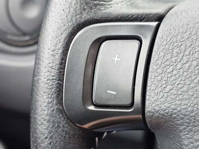 Dacia Duster 1.2 TCe 4x2 Lauréate 2016 Benzine 7