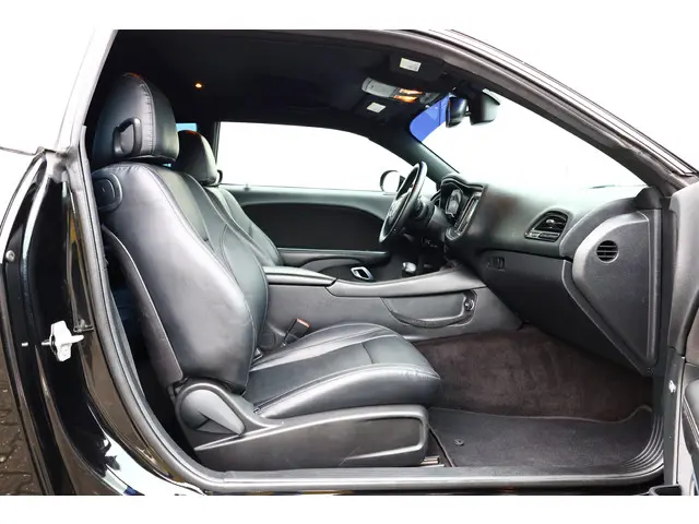 Dodge Challenger DODGE R/T 5.7 V8 HEMI 2016 Benzine 14
