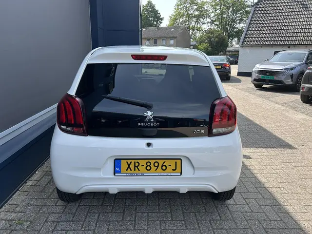 Peugeot 108 1.0 e-VTi Active 2019 Benzine 22