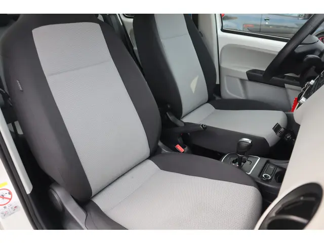 SEAT Mii 1.0 Style 2012 Benzine 14