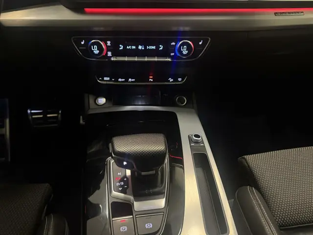Audi Q5 40 TDI QUATTRO 3x S LINE 2021 Diesel 23
