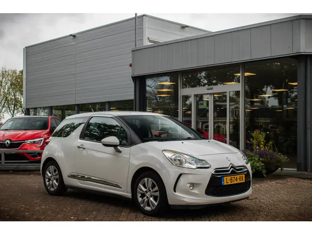 Citroën DS3 1.2 VTi Chic 2014 Benzine
