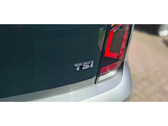 Volkswagen up! 1.0 TSI BMT high up! 2017 Benzine 14