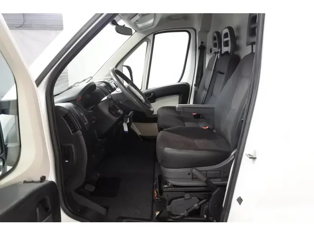 Peugeot Boxer 330 2.2 HDi L2H1 Profit+ 2014 Diesel 8