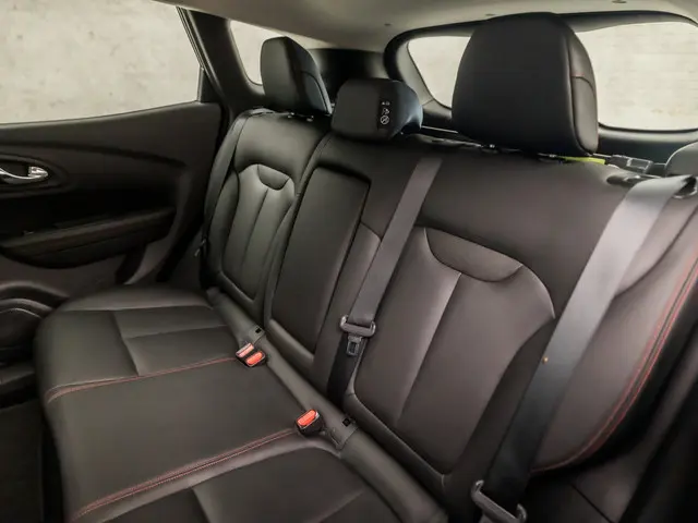 Renault Kadjar 1.2 TCe Sport Deluxe 2016 Benzine 16