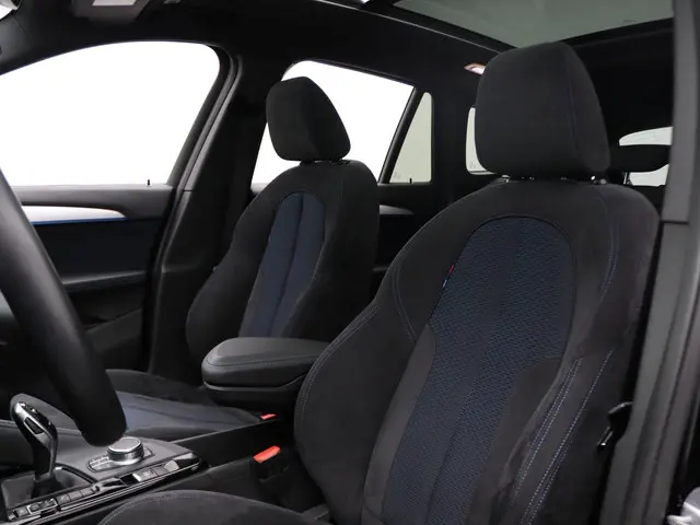 BMW X1 sDrive20i 2019 Benzine 8