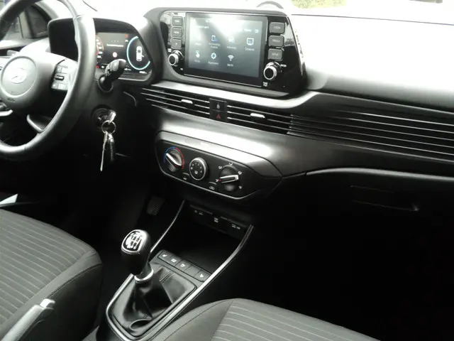 Hyundai i20 1.0 T-GDI Comfort 100 PK 2021 Benzine 24