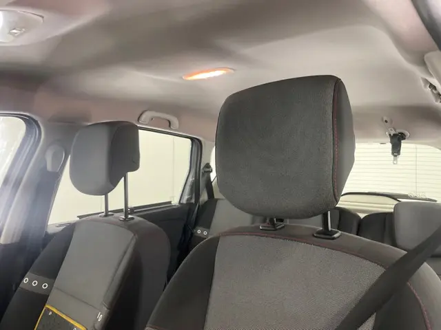 Renault Scénic 1.2 TCe Expression 2013 Benzine 16