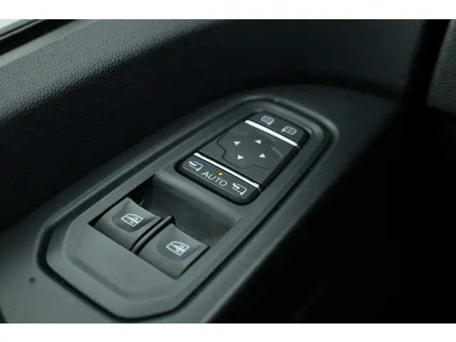 Nissan Primastar 2.0 dCi L2H1 N-Connecta 2022 Diesel 7