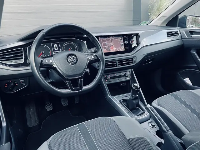Volkswagen Polo 1.0 TSI Beats 2018 Benzine 4