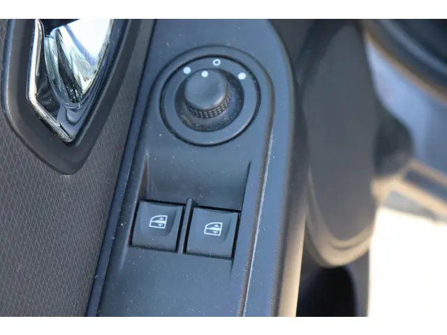 Renault Clio Estate 0.9 TCe Dynamique 2014 Benzine 17