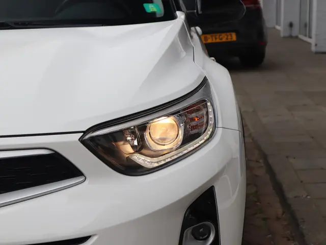 Kia Stonic 1.0 T-GDi DynamicLine 2019 Benzine 12